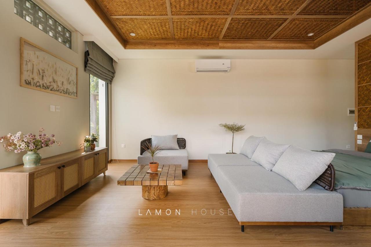 Lamon House - Venuestay Hòa Bình エクステリア 写真