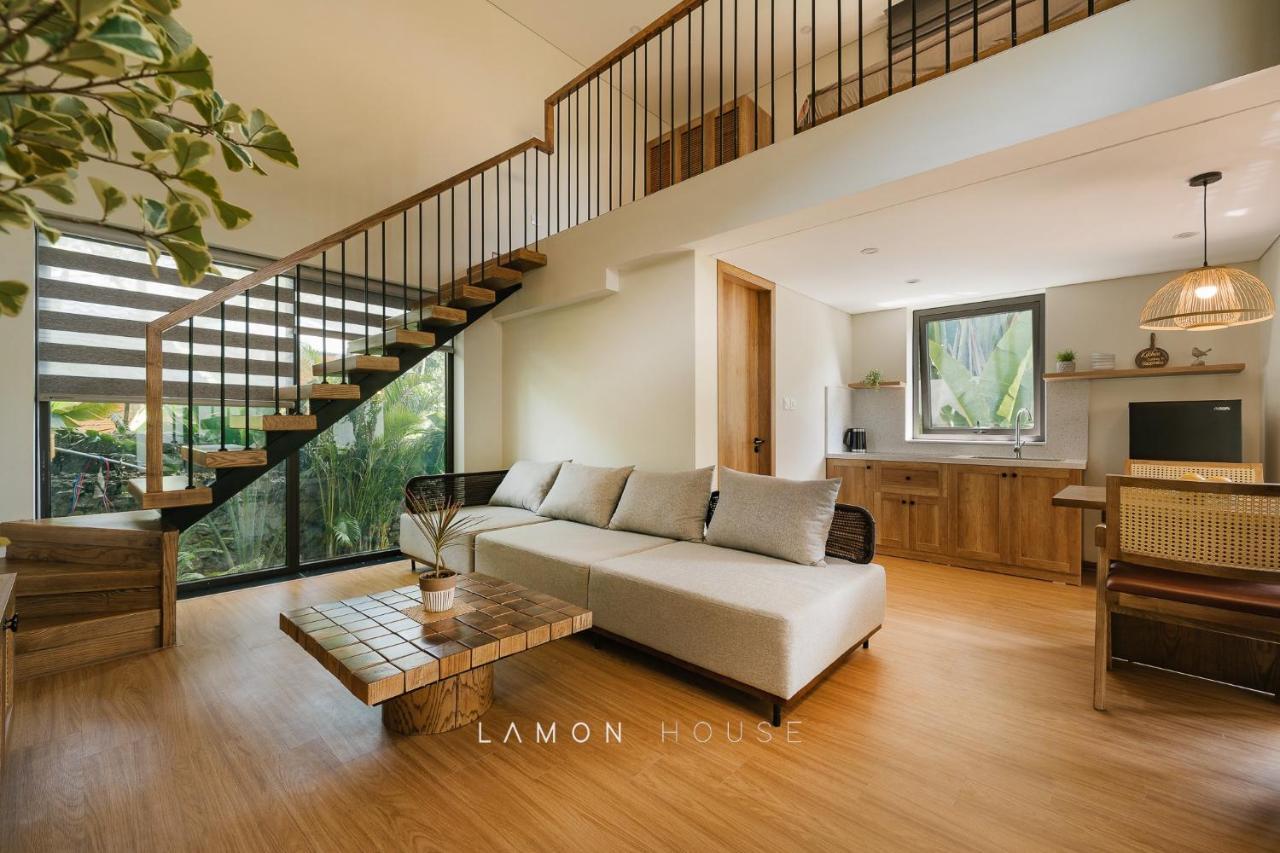 Lamon House - Venuestay Hòa Bình エクステリア 写真