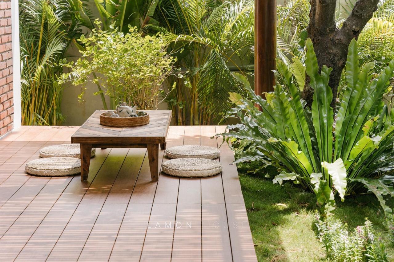 Lamon House - Venuestay Hòa Bình エクステリア 写真